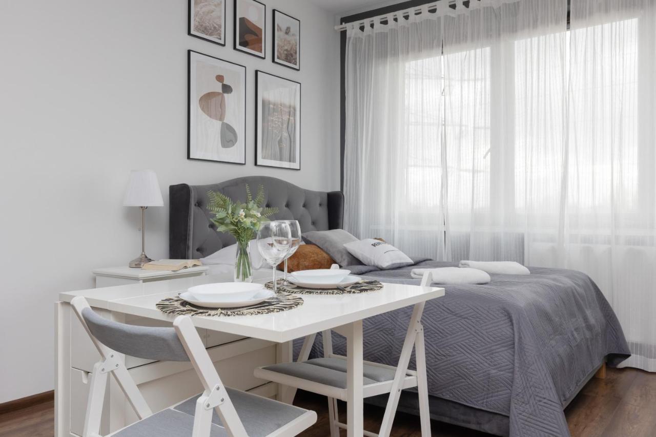 Comfy & Trendy Studio Apartment Warsaw Wola By Noclegi Renters Экстерьер фото